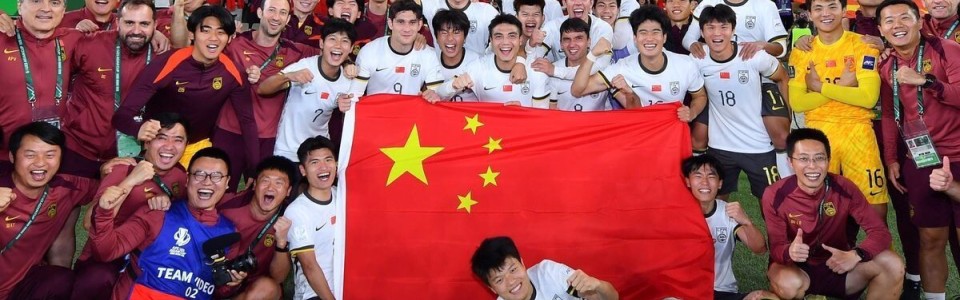 扑克游戏-决赛预计首发：安圣再憋大招！U23国足2位置存悬念 谨防日本4猛将